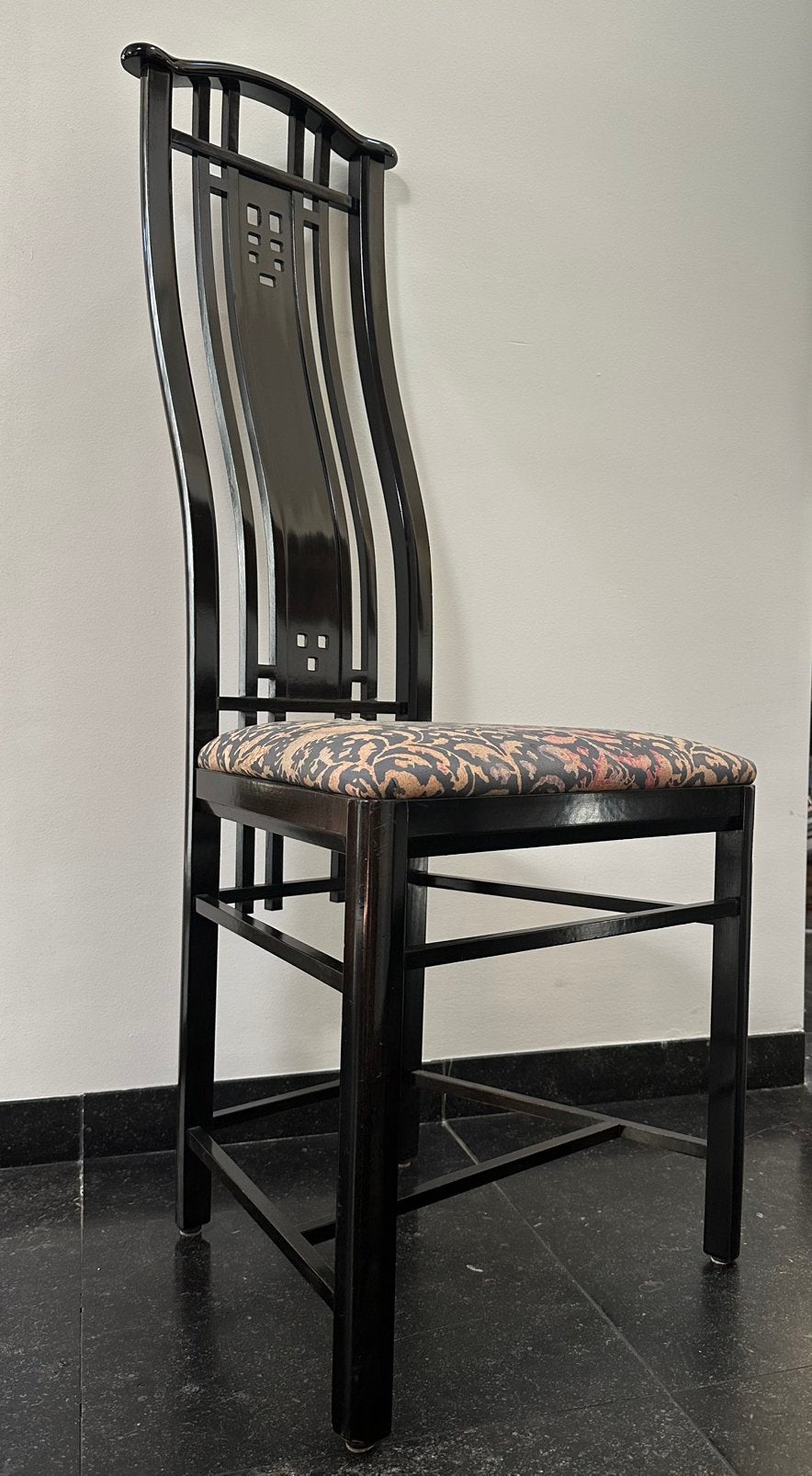 6x GIORGETTI Italian Design Asnago eetkamerstoelen jaren ‘80, Ophalen, Italian Design jaren '80, Zo goed als nieuw, Stof