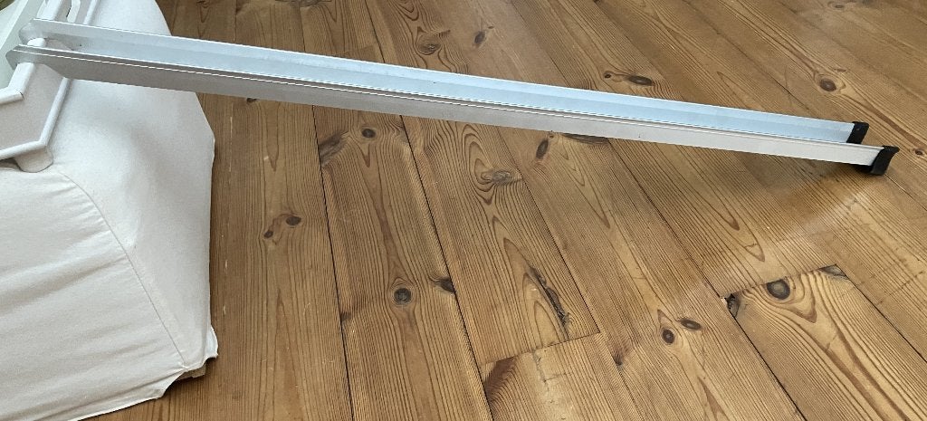oprijgoot en slinger luifel, Ophalen