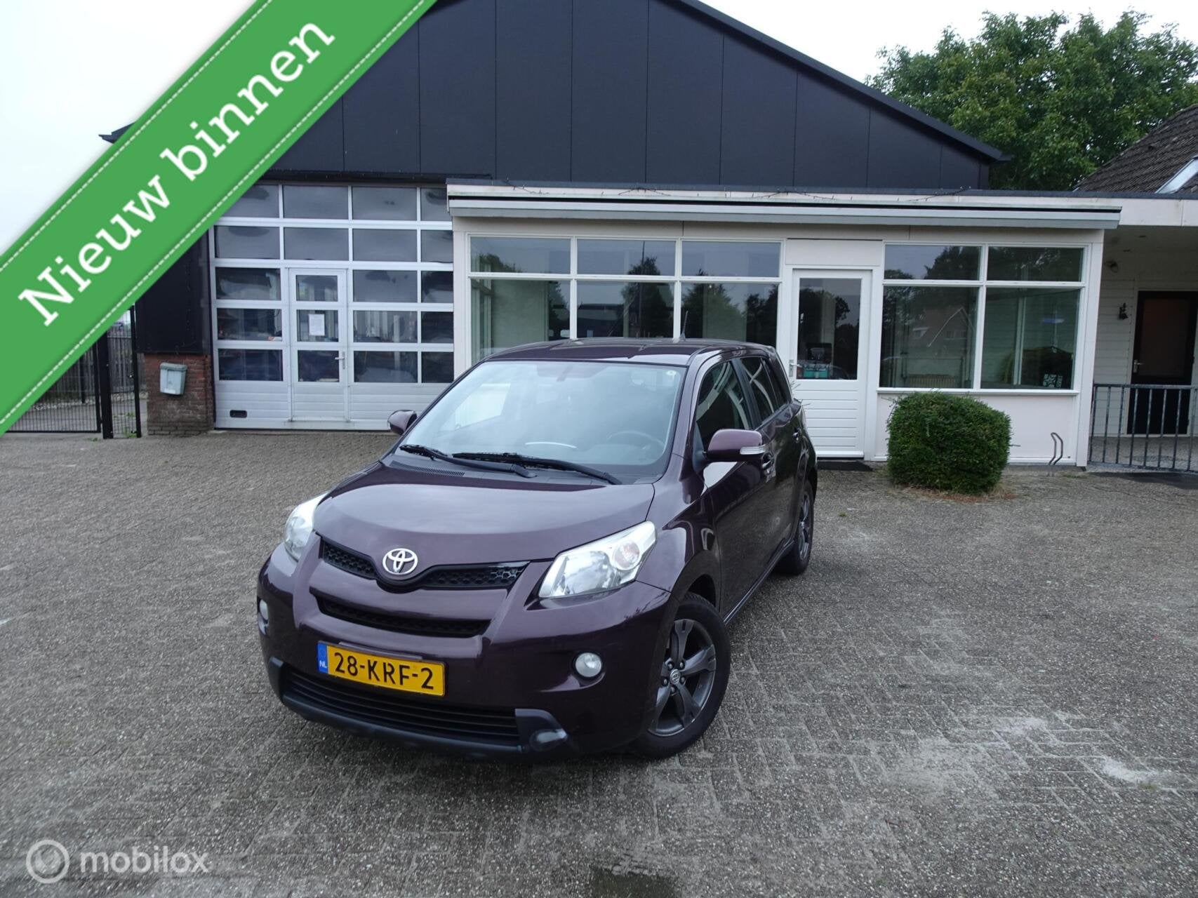 Toyota Urban Cruiser 1.3 VVT-i Aspiration, Auto's, Voorwielaandrijving, Gebruikt, Zwart, Automatische klimaatregeling