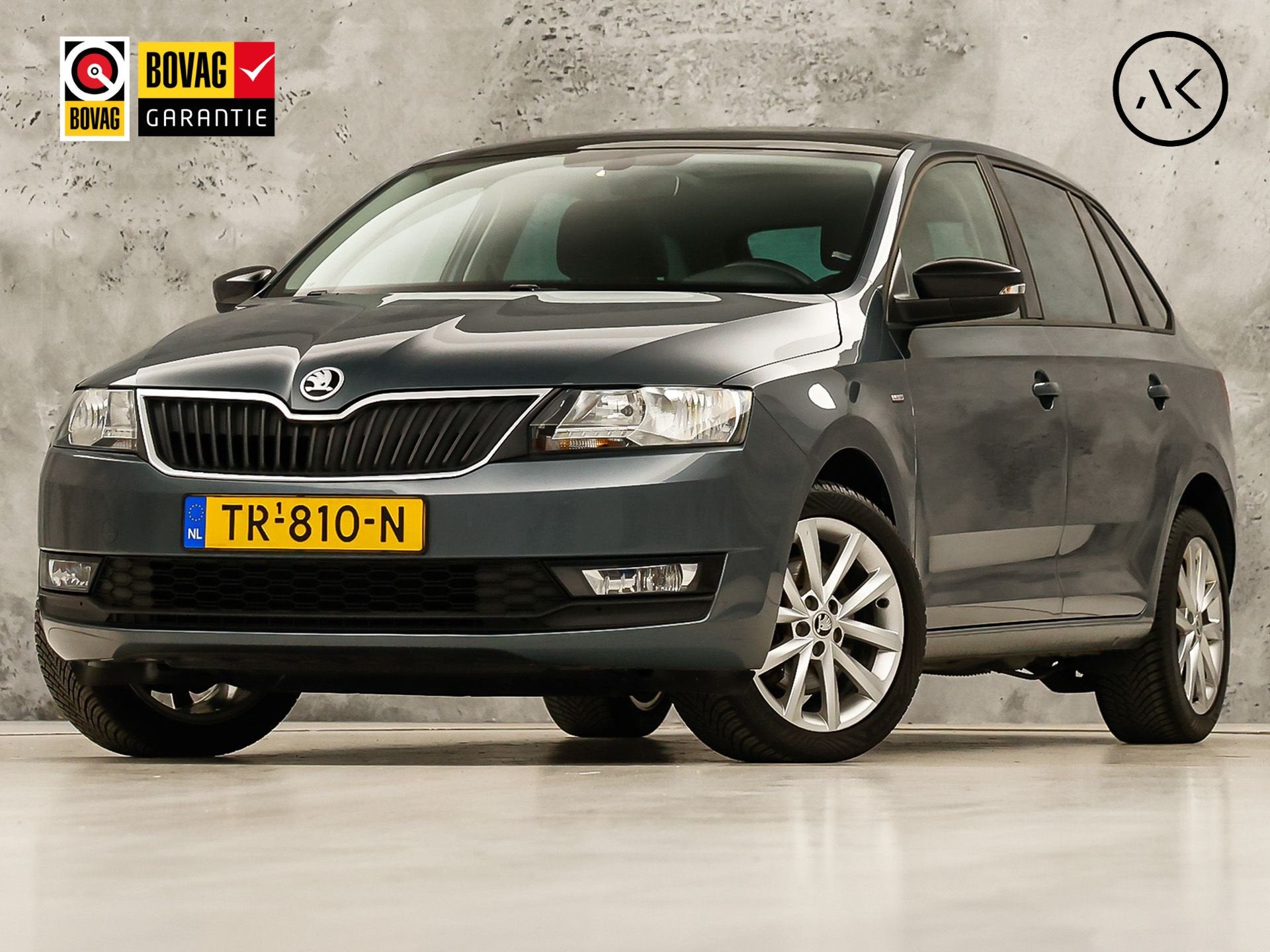 Skoda Rapid Spaceback 1.0 TSI Sport Automaat (PANORAMADAK, N, Auto's, 12 maanden, Stof, Gebruikt, 610 kg