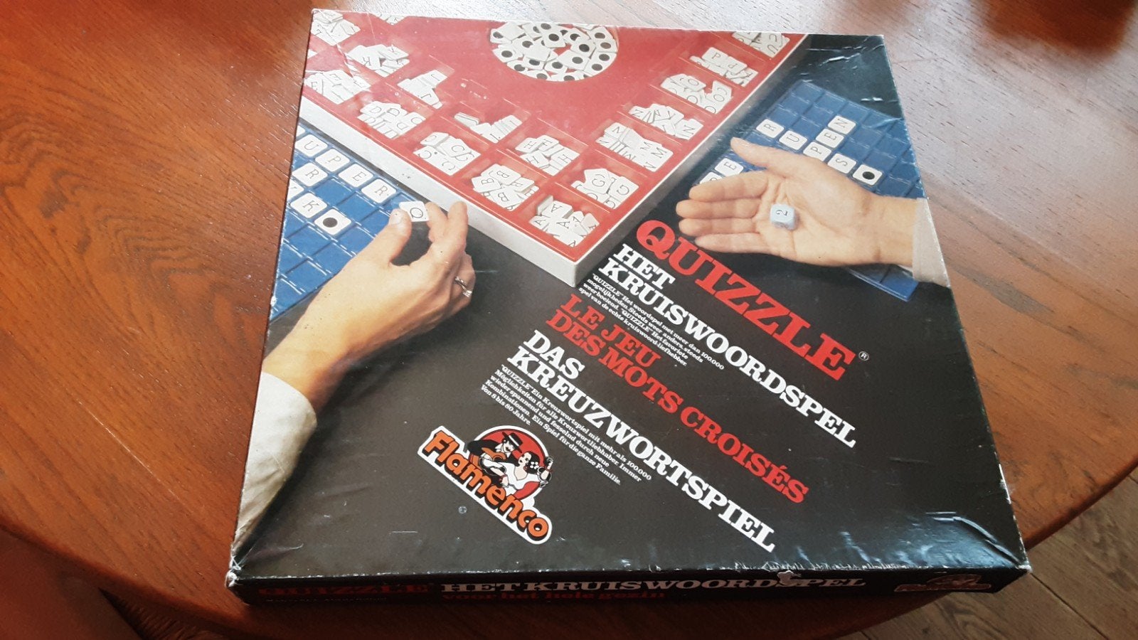 Quizzle: Het Kruiswoordspel - Compleet Gezelschapsspel, Een of twee spelers, Ophalen of Verzenden, Gebruikt, Adimco