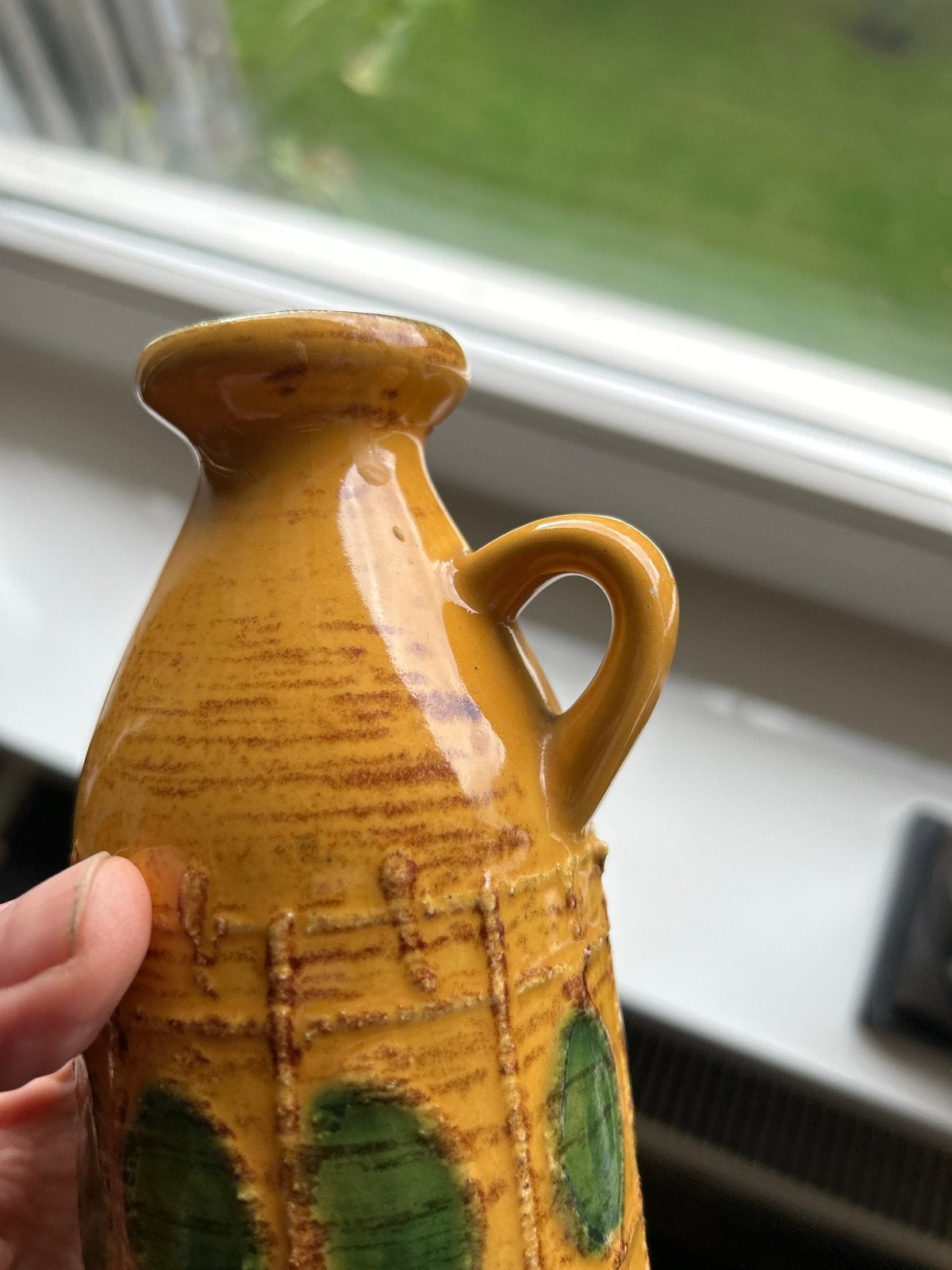 Strehla west germany  Vaas - Mosterdgeel met Groene Accenten, Ophalen of Verzenden