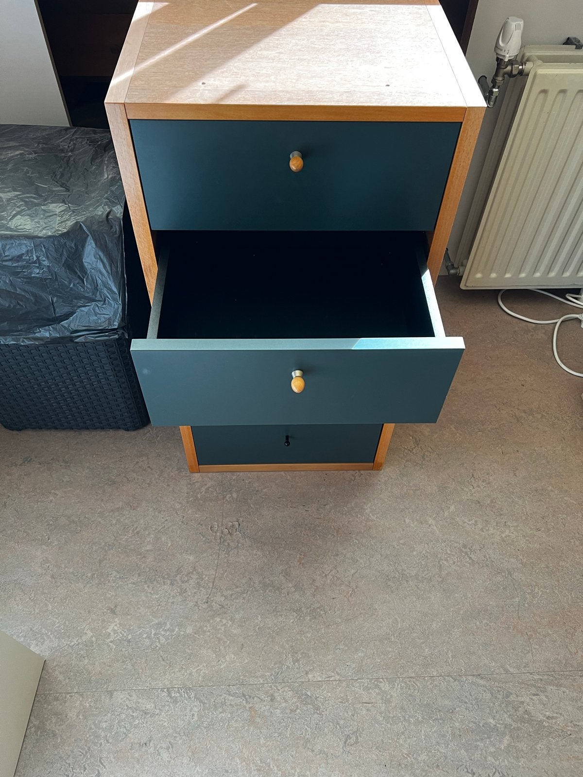 Ladekast met 5 laden - Hout en donkergroen, Ophalen, Minder dan 50 cm, Gebruikt, 5 laden of meer