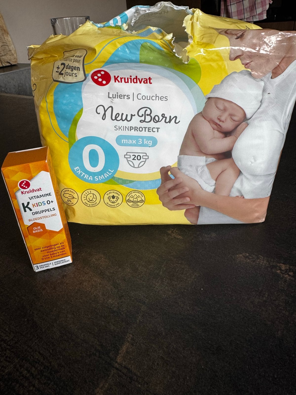 Kruidvat New Born Luiers (maat 0) en Vitamine K Druppels, Ophalen of Verzenden, Nieuw