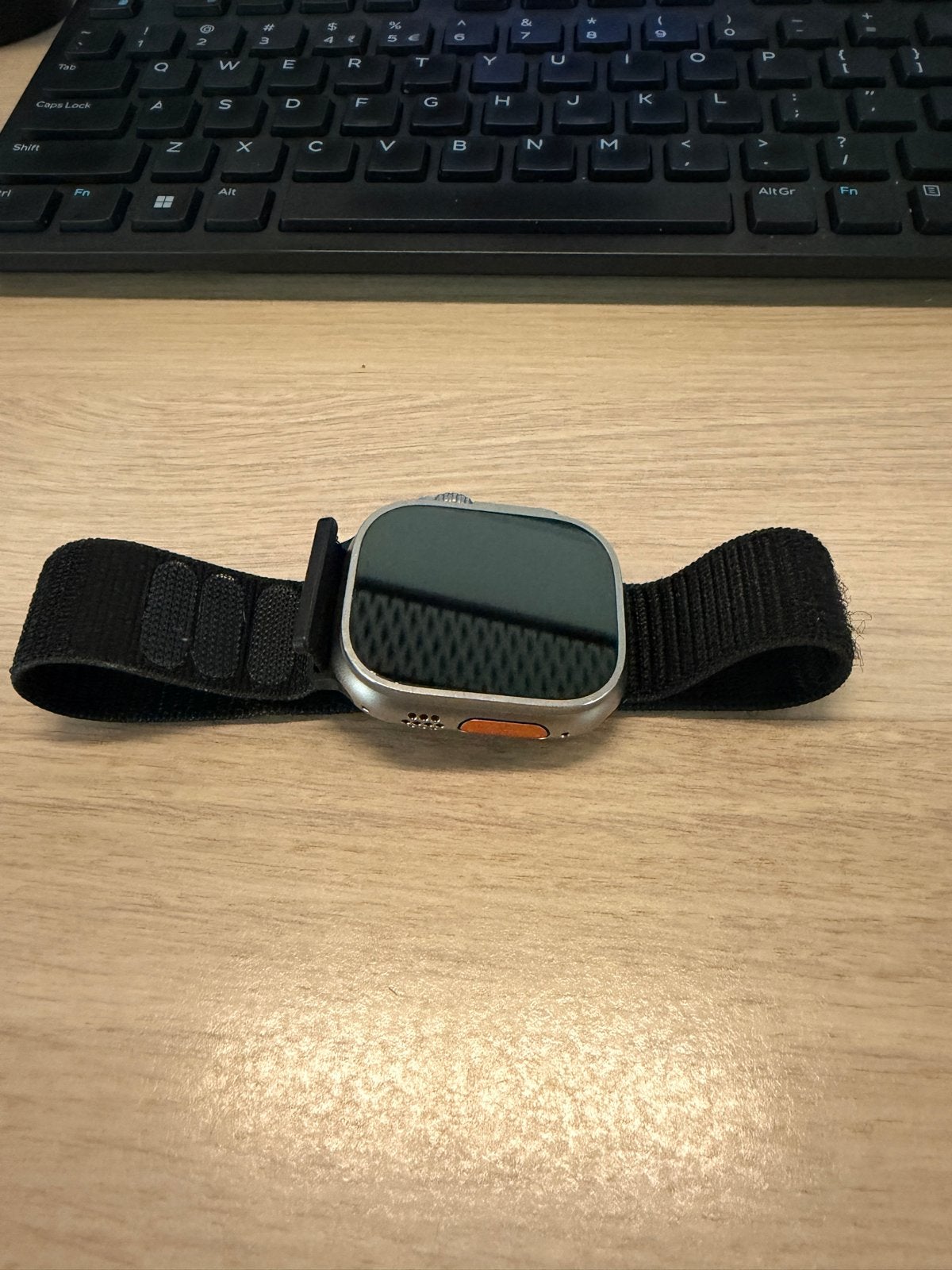 Apple Watch Ultra 2 49mm, Ophalen, Afstand, IOS, Zo goed als nieuw