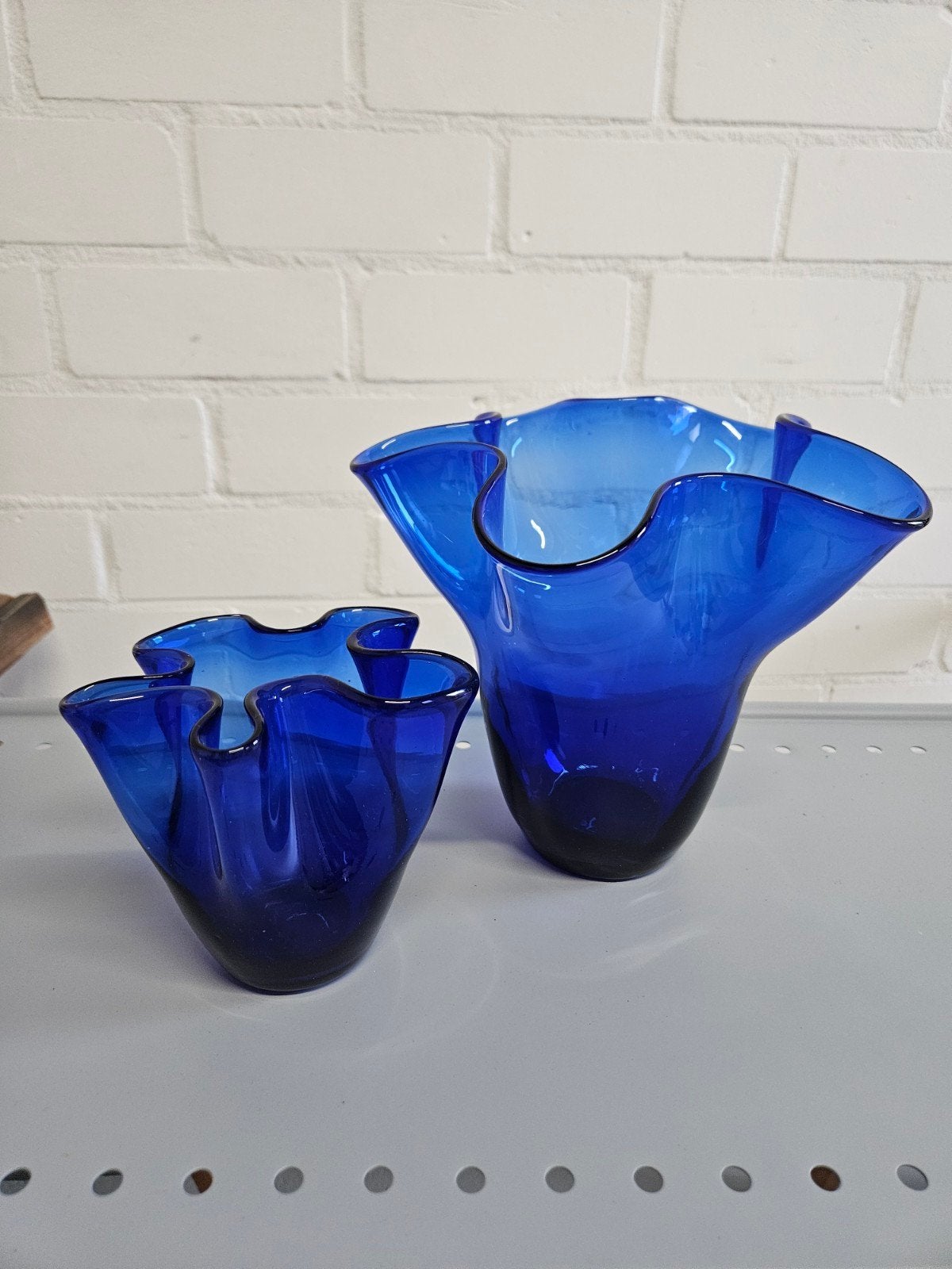 Set blauw sier glaswerk vaasjes, Huis en Inrichting, Woonaccessoires | Vazen, Ophalen of Verzenden, Zo goed als nieuw, Blauw, Glas
