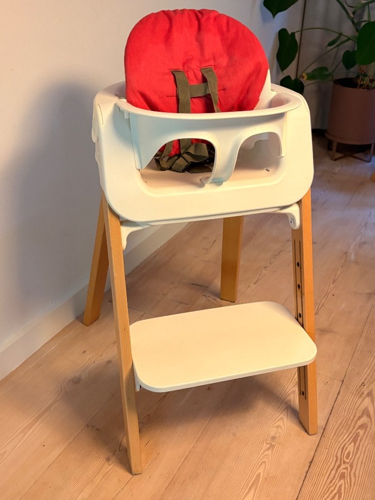 Stokke Steps Stoel met Bouncer, Kinderen en Baby's, Kinderstoelen, Ophalen, Gebruikt, Meegroeistoel, Gordel(s)