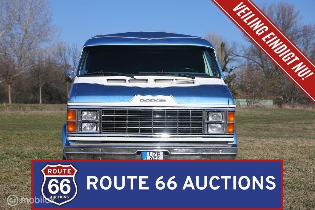 Dodge Ram Van B150 | 1982 | Route 66 Auctions, Auto's, Overige carrosserieën, Zwart, Bedrijf, Handgeschakeld