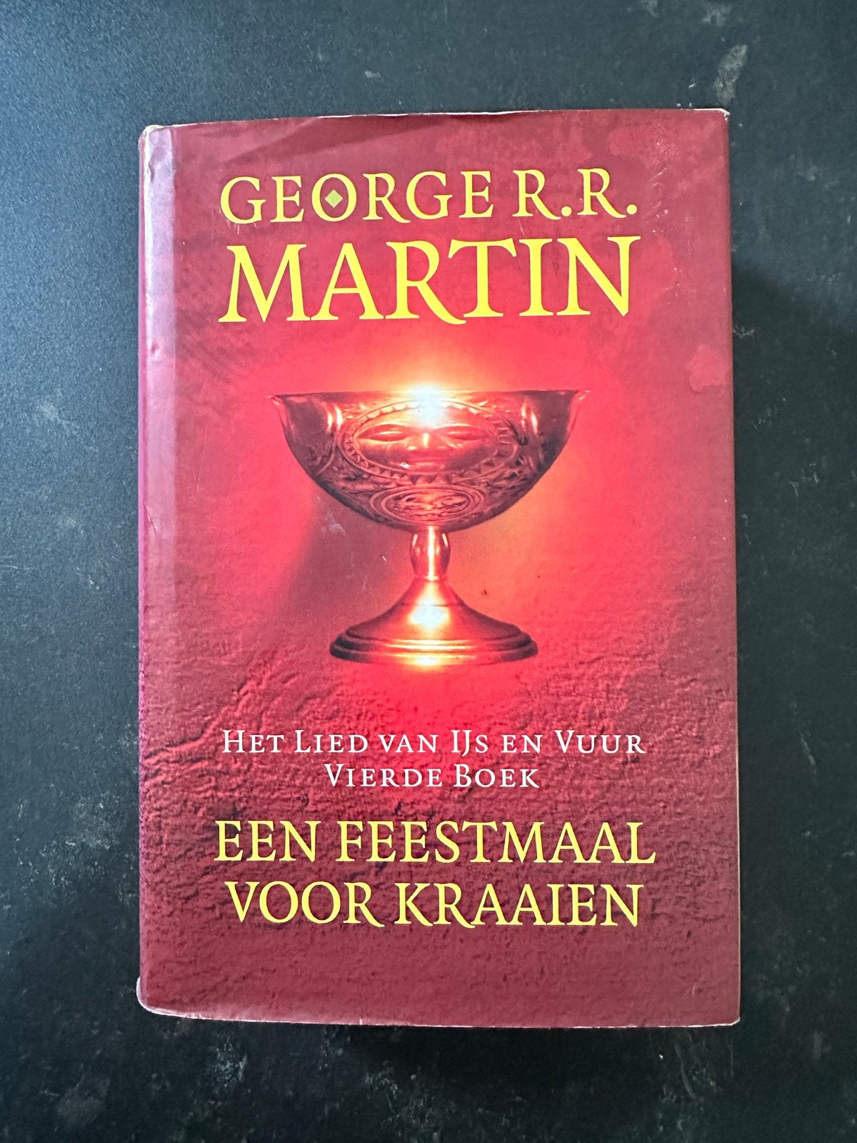 Een Feestmaal voor Kraaien - Het Lied van IJs en Vuur, Ophalen of Verzenden, Gelezen
