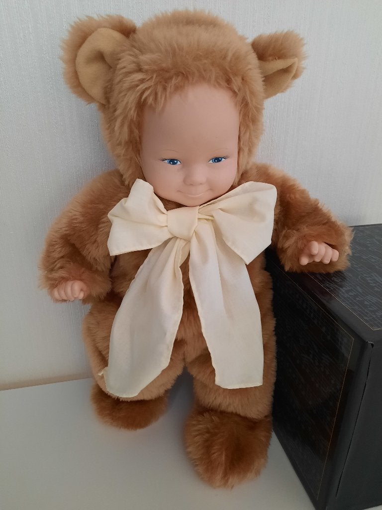 Anne Geddes Baby Beer knuffelpop, Ophalen of Verzenden, Zo goed als nieuw, Pop