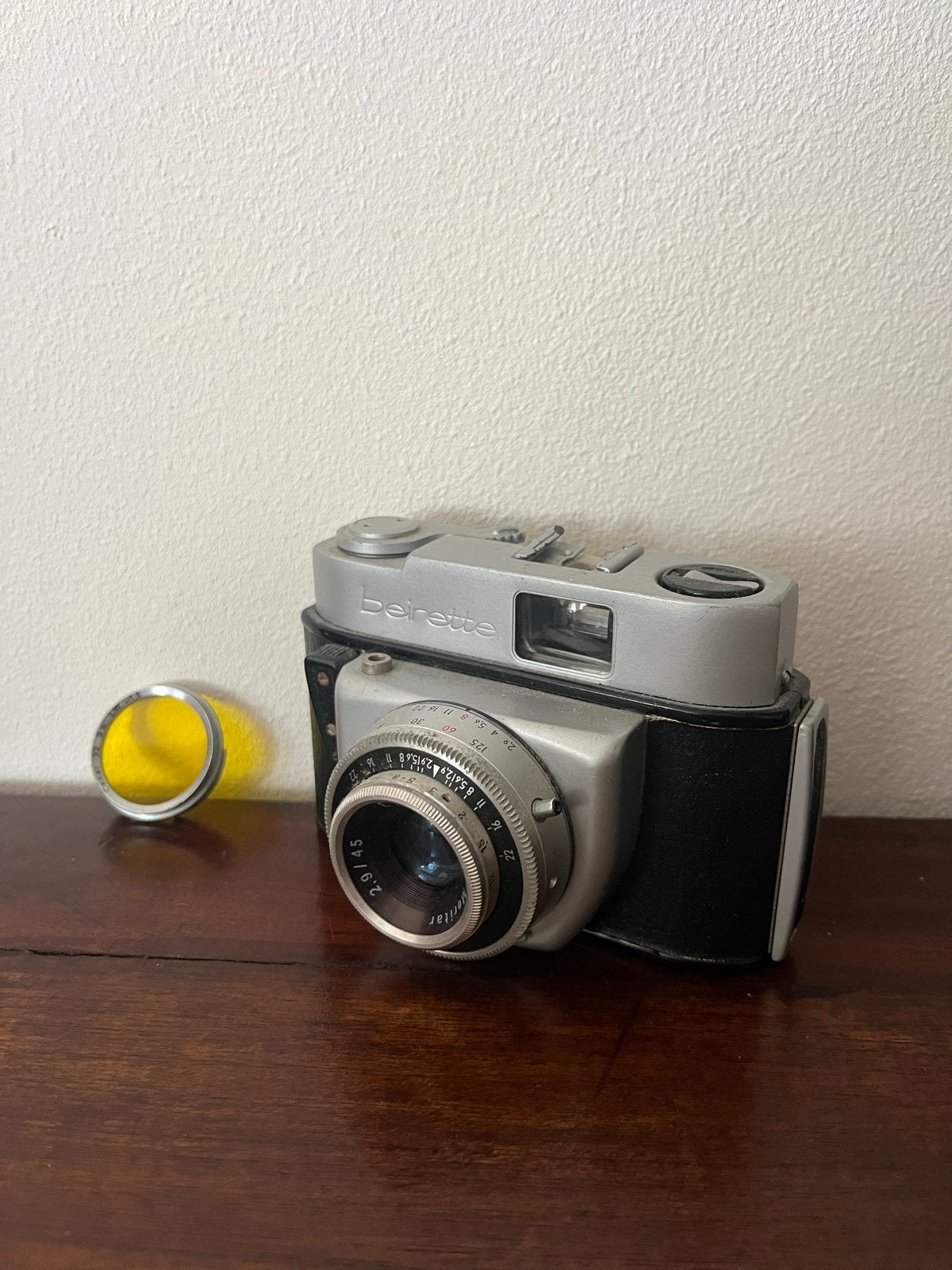 Vintage Beirette Analoog Camera met Geel Filter, Ophalen of Verzenden, Gebruikt, Compact, Overige Merken