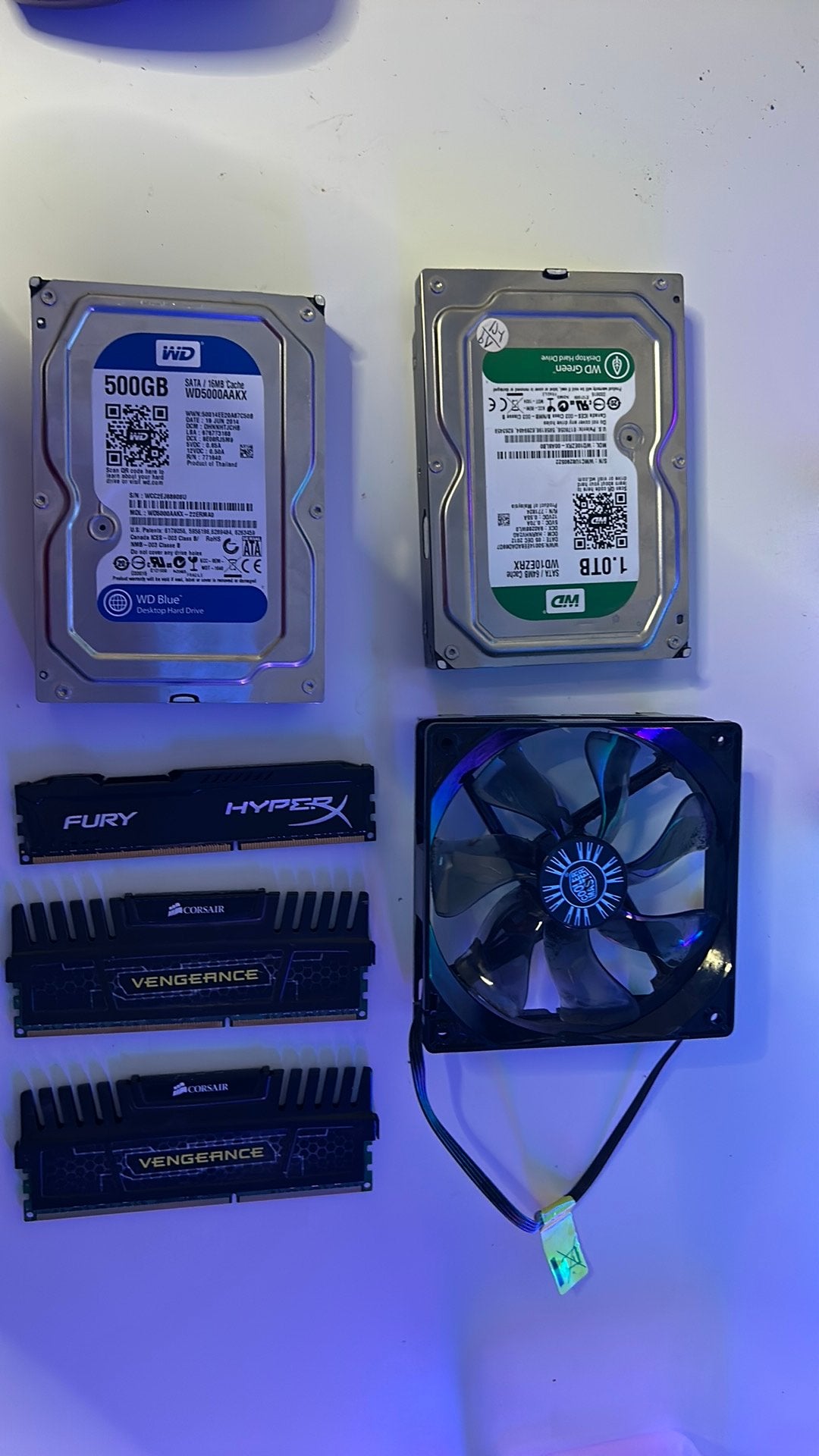 Pc onderdelen, Computers en Software, Harde schijven, Ophalen of Verzenden, Zo goed als nieuw, Desktop, USB