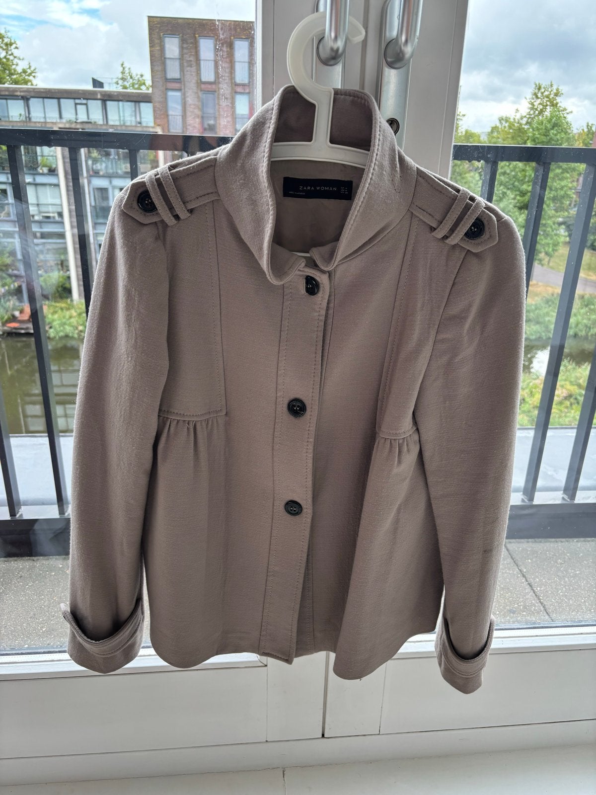 Zara Woman jasje maat M, Kleding | Dames, Ophalen of Verzenden, Gedragen, Maat 38/40 (M), Beige