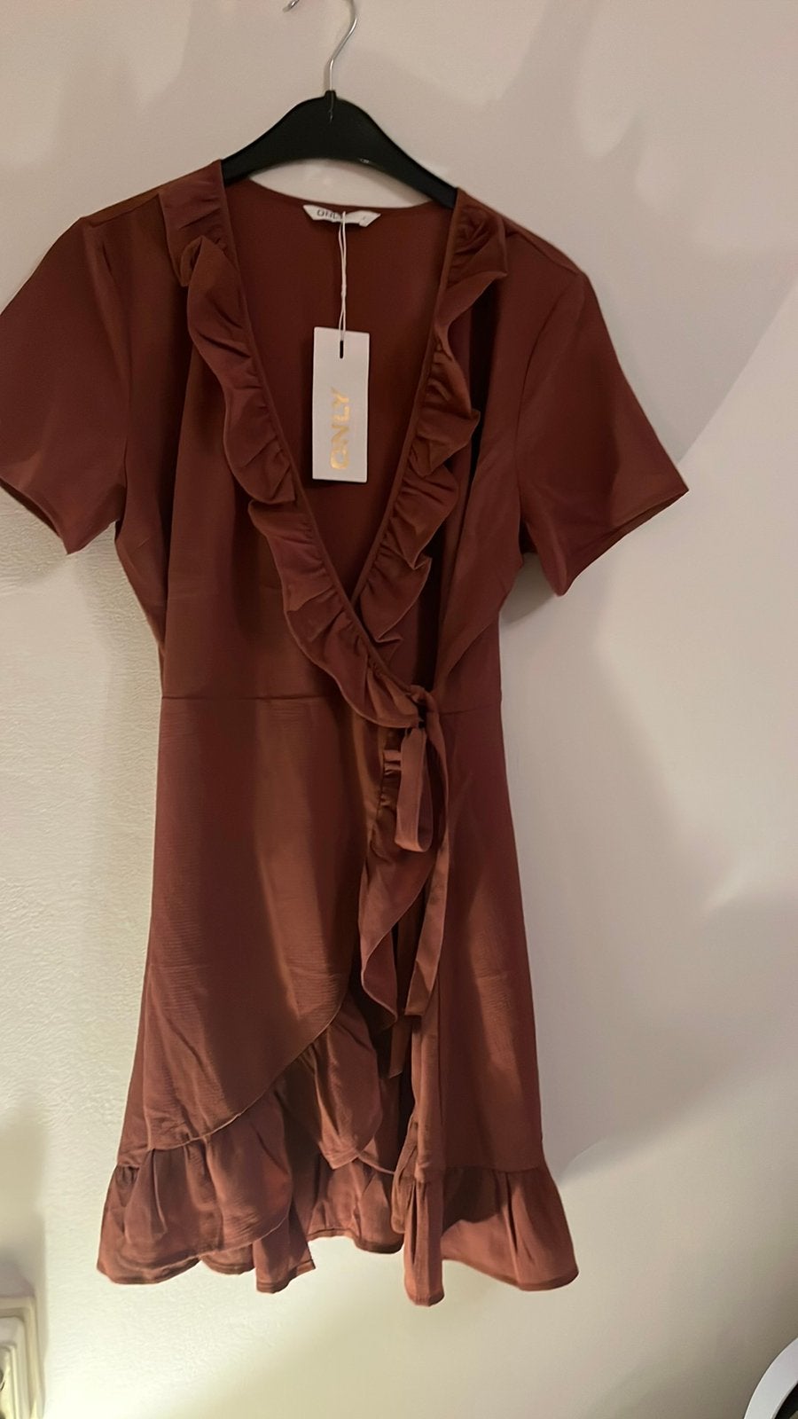 Wikkeljurkje, roodbruin, maat M, Maat 38/40 (M), Ophalen of Verzenden, Zo goed als nieuw, Boven de knie
