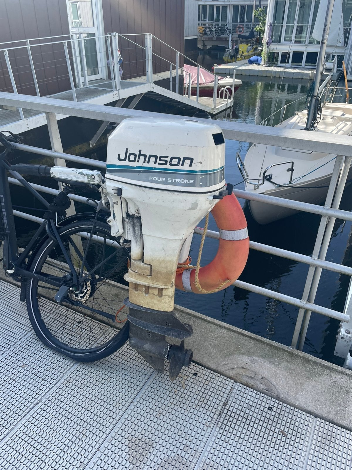 Johnson 8pk 4 takt, Fietsen en Brommers, Fietsen | Bakfietsen, Ophalen, Zo goed als nieuw, 1 kind