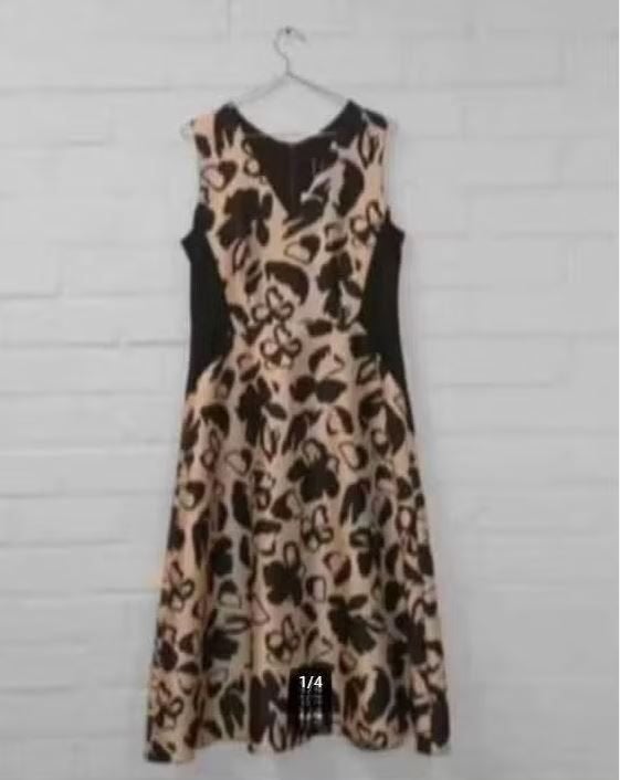 Vera Mont - Feestelijke Jurk maat 42 - Nieuw €220 - Bruiloft, Verzenden, Zwart, Maat 42/44 (L), Nieuw
