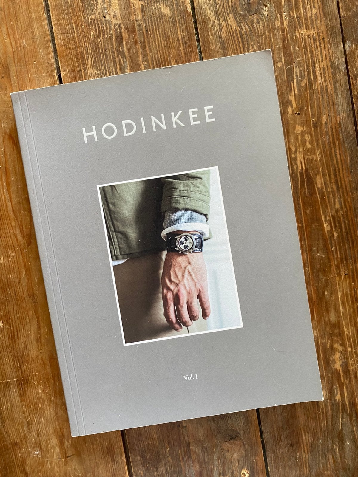 Hodinkee magazine volume 1, Boeken, Ophalen of Verzenden, Zo goed als nieuw, Overige onderwerpen