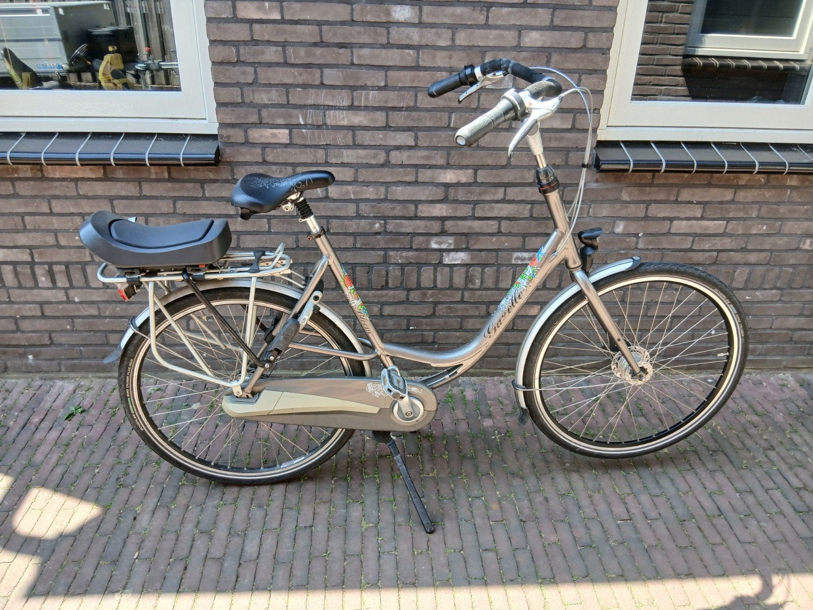 Mama fiets Gazelle met zitje, Fietsen en Brommers, Fietsen | Dames | Moederfietsen, Ophalen, Gebruikt, 56 cm of meer, Gazelle