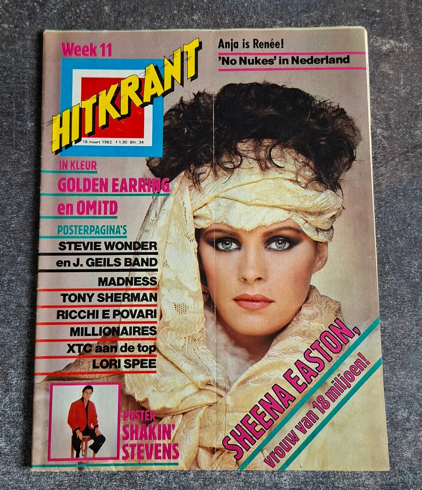 Hitkrant (Weekblad) nr 11 (18 Maart 1982) Compleet Vintage, Ophalen of Verzenden, 1980 tot heden, Tijdschrift