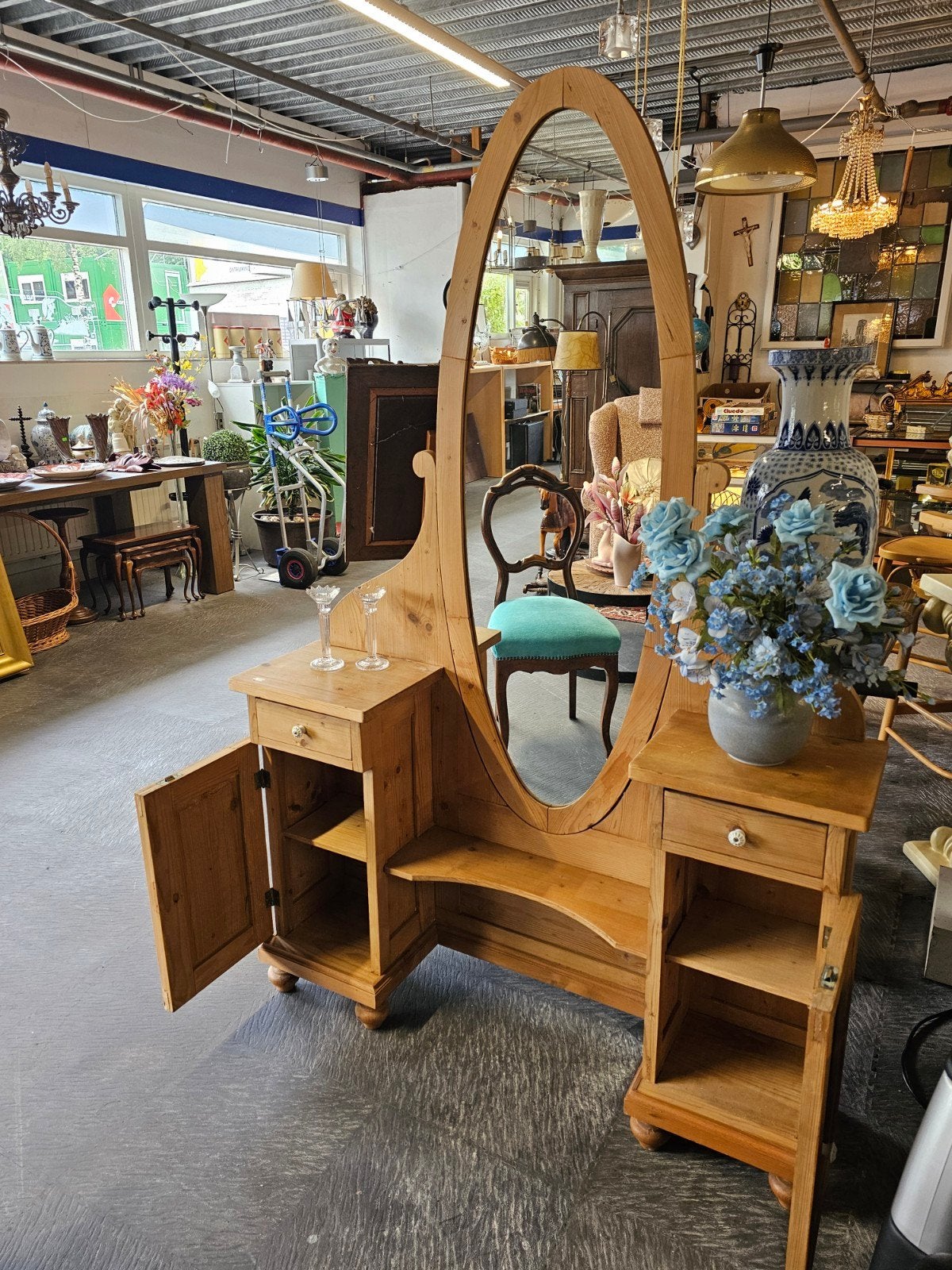 Vintage houten kaptafel met ovale spiegel en lades, Ophalen of Verzenden, Ovaal, Minder dan 50 cm