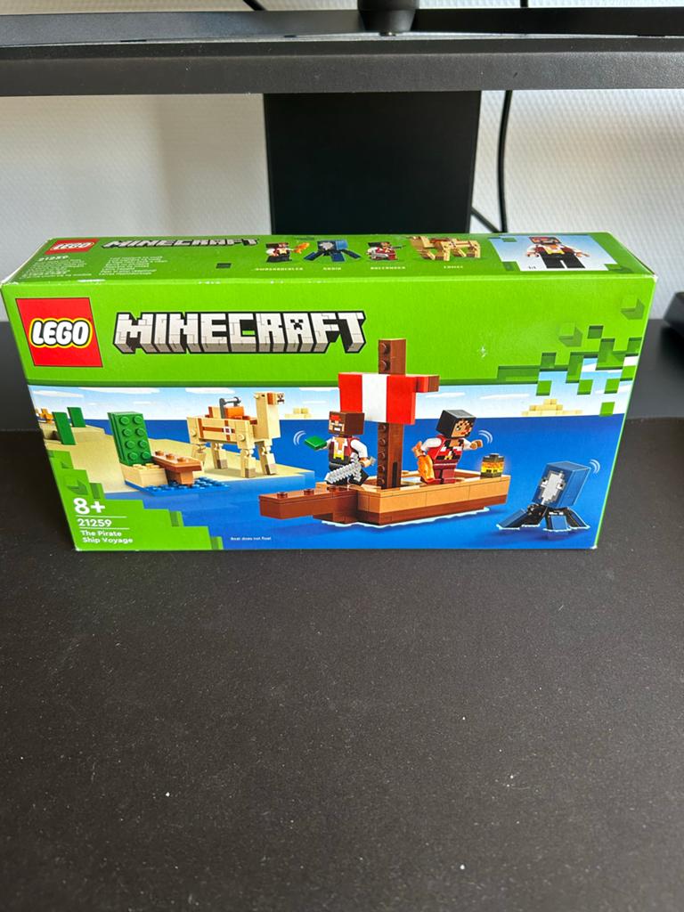 LEGO Minecraft 21259 De Moerasboottocht Nieuw in doos, Minecraft, Lego, Nieuw, Ophalen of Verzenden