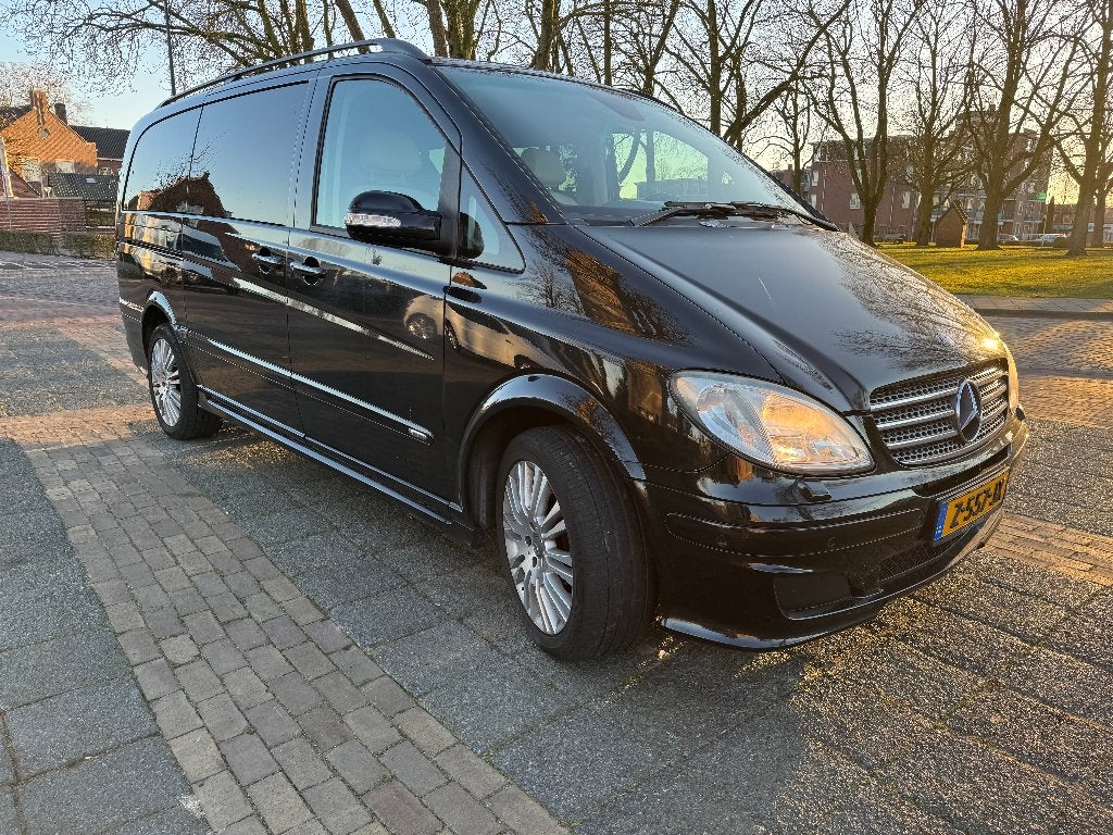 Mercedes-Benz Mercedes 2009 Zwart, Auto's, Automaat, 1715 kg, Zwart, Leder