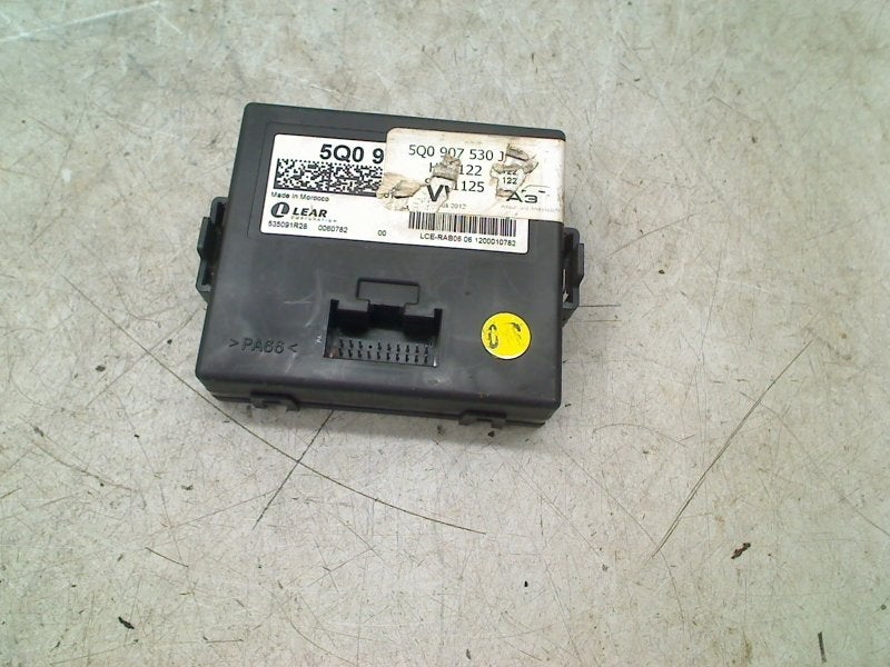 Gateway Module Audi A3 Sportback (8VA/8VF) 2013 5Q0907530J, Gebruikt, Auto-Union-Straße  1, Ingolstadt 85057, , Duitsland, Info@audi.de