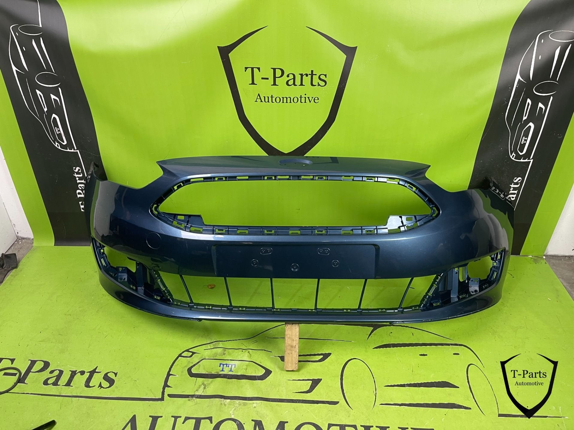 ford C-max voorbumper c max bumper, Info@fabrikant.eu, Ophalen of Verzenden, Ford, Bumper