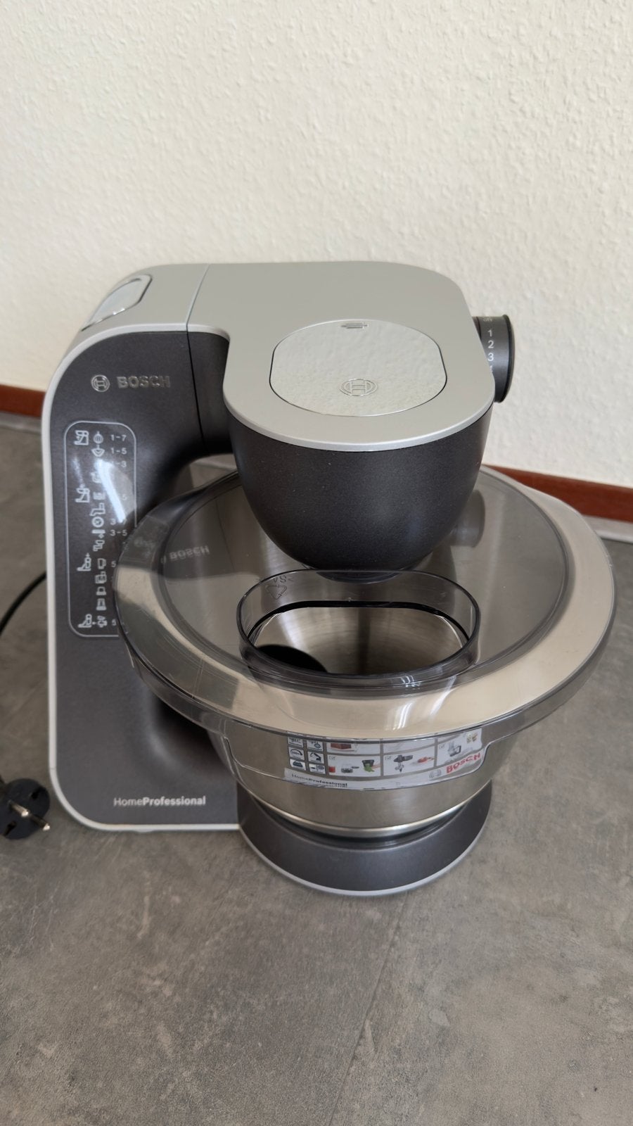 Bosch MUM59M55 HomeProfessional Keukenmachine,nieuwe staat, Ophalen of Verzenden, Zo goed als nieuw, Vaatwasserbestendig, 3 snelheden of meer