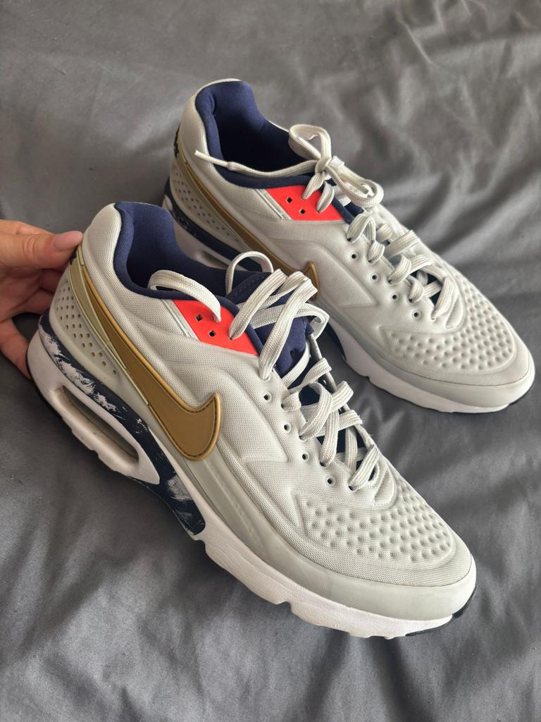 Nike Air Max sneakers - Maat 44, Kleding | Heren, Schoenen, Zo goed als nieuw, Sneakers of Gympen, Wit, Ophalen of Verzenden
