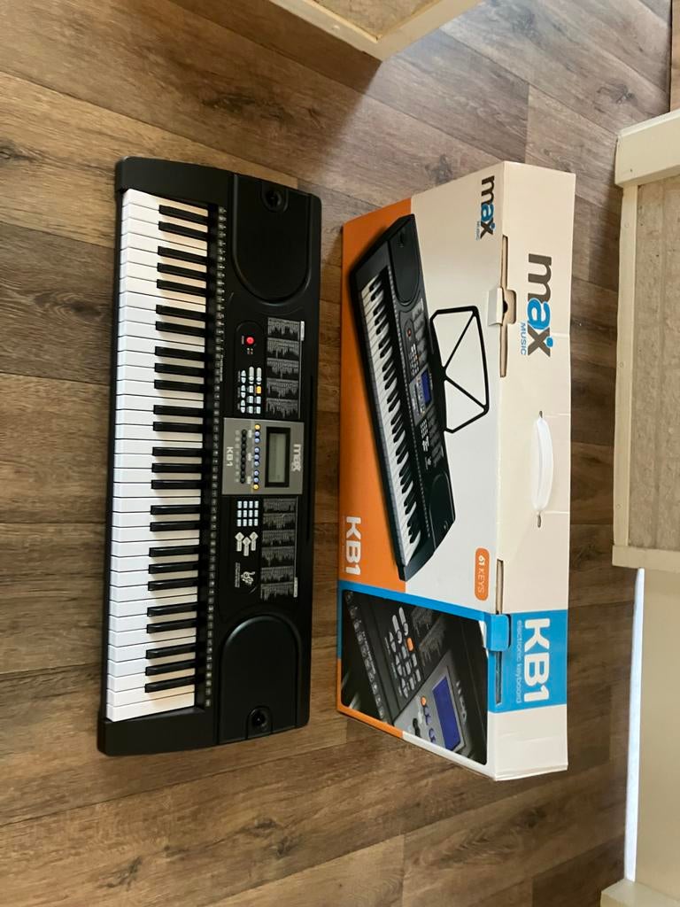 Max KB1 keyboard met krukje, Met standaard, Ophalen, Overige merken, 61 toetsen