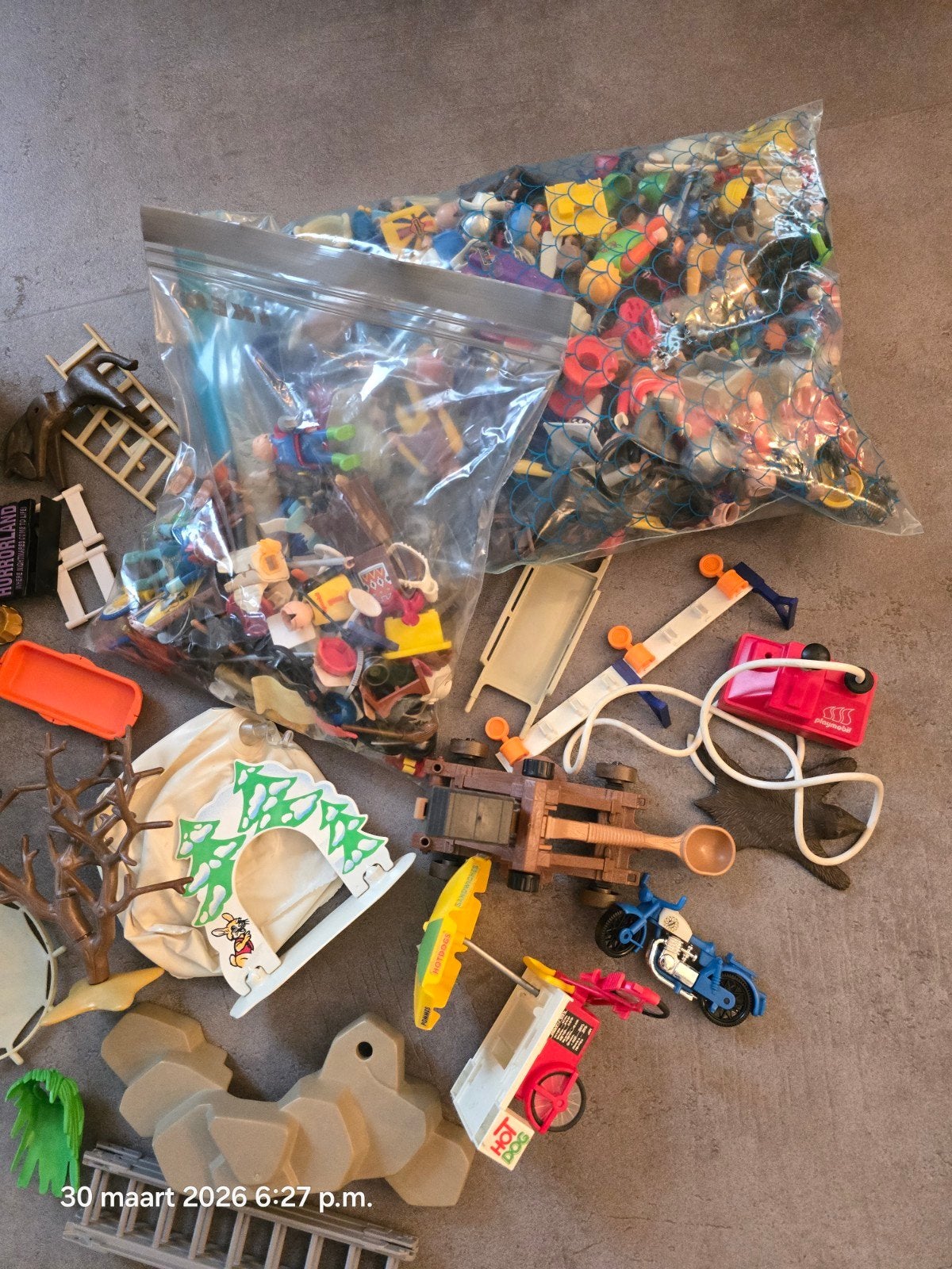 grote hoeveelheid playmobil ongesorteerd, Ophalen of Verzenden, Zo goed als nieuw