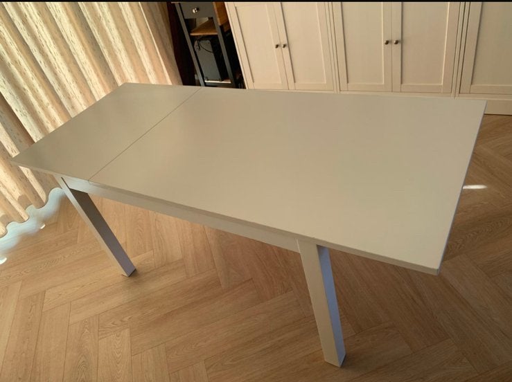 Uitschuifbare IKEA tafel, 130x80x75 (+ evt 60 uitschuif), Ophalen, Zo goed als nieuw, Wit
