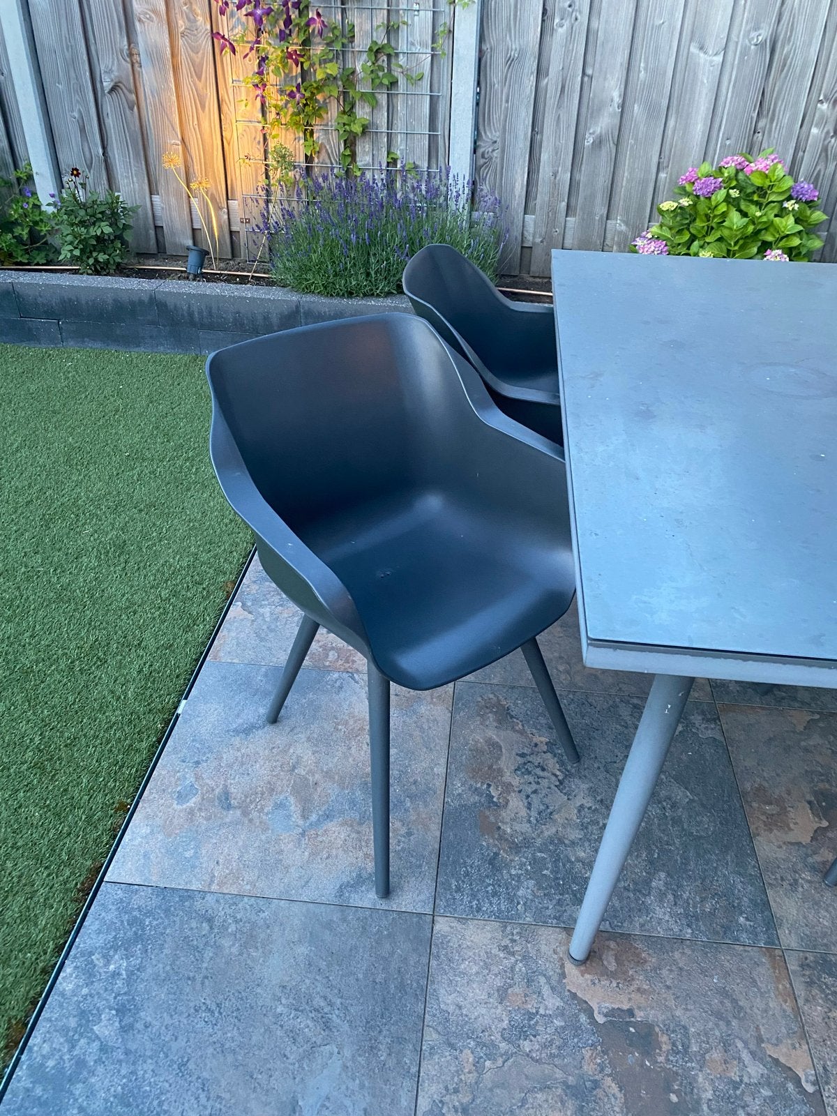 Antraciet tuinset met glazen tafel en kuipstoelen, Ophalen, Gebruikt, Eettafel, Tuinset