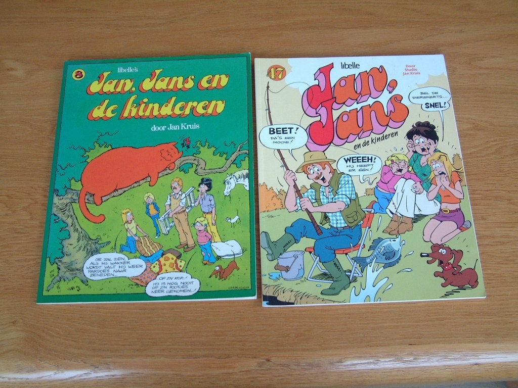 2 strip boeken Jan Jans en de kinderen Libelle Jan Kruis, Meerdere stripboeken, Ophalen of Verzenden, Gelezen