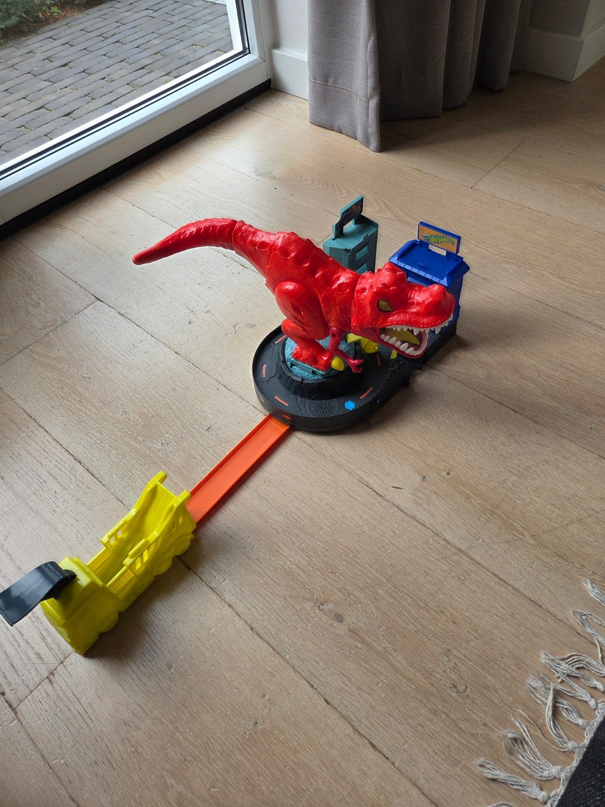 Hot Wheels T-Rex Chomp Down speelset, Ophalen, Zo goed als nieuw, Jongen of Meisje