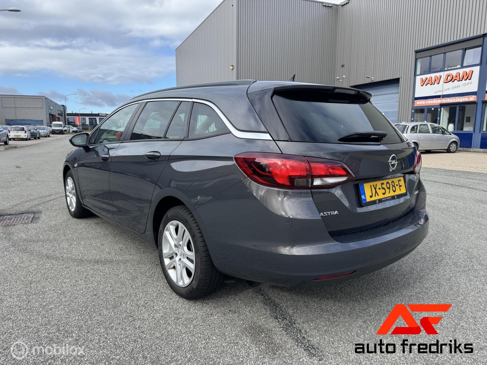 Opel Astra Sports Tourer 1.6 CDTI Business+, Auto's, Voorwielaandrijving, Gebruikt, Euro 6, 4 cilinders