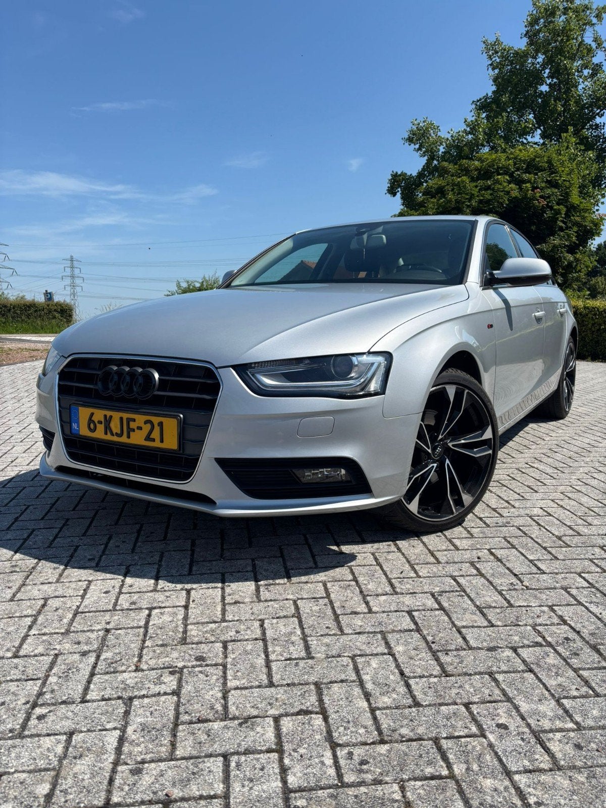 Audi A4 1.8 Tfsi 125KW Multitronic 2013 Grijs, Auto's, Audi, Zwart, 75 €/maand, Particulier, 170 pk