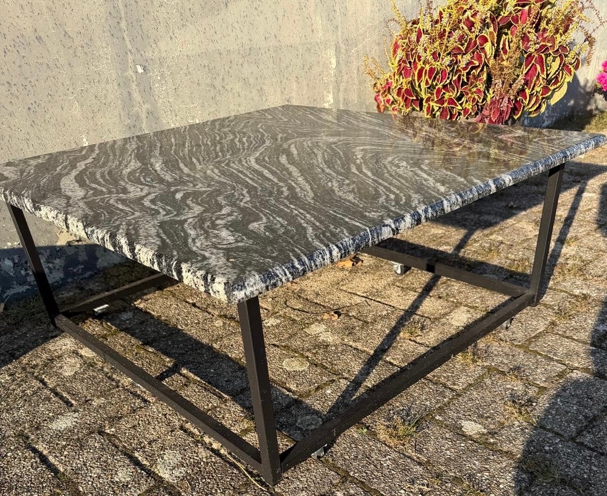 Salontafel met granieten blad en metalen onderstel, Ophalen, Vierkant, 50 tot 100 cm, Zo goed als nieuw