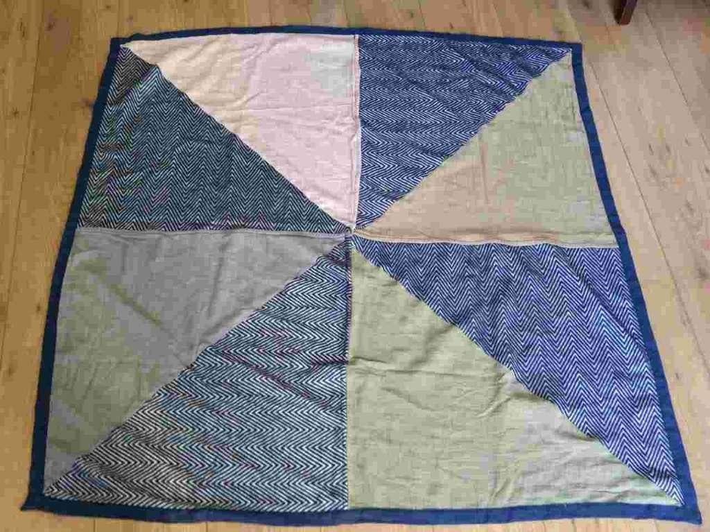 Grote sjaal/omslagdoek div. kleuren, Kleding | Dames, Mutsen, Sjaals en Handschoenen, Ophalen of Verzenden, Nieuw, Maat 46/48 (XL) of groter