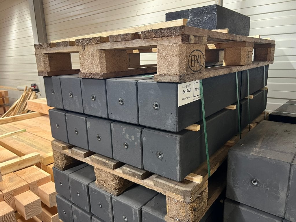 Douglas balken 15x15x225/250/300/400/500/600cm, Ophalen of Verzenden, Nieuw, 250 cm of meer, Balken