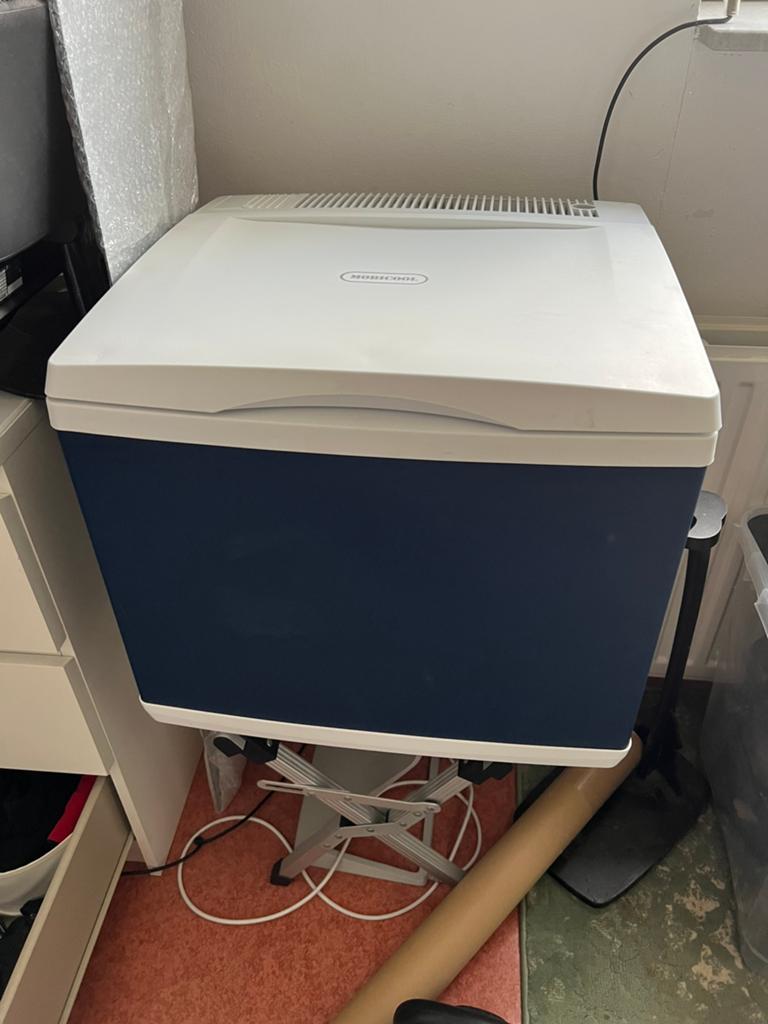 Mobicool MB40 AC/DC hybride koelbox, Caravans en Kamperen, Ophalen, Zo goed als nieuw