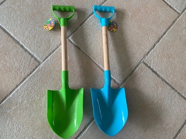 Strandschep, schep 60 cm nieuw. Kunststof.samen voor 10 euro, Ophalen, Nieuw