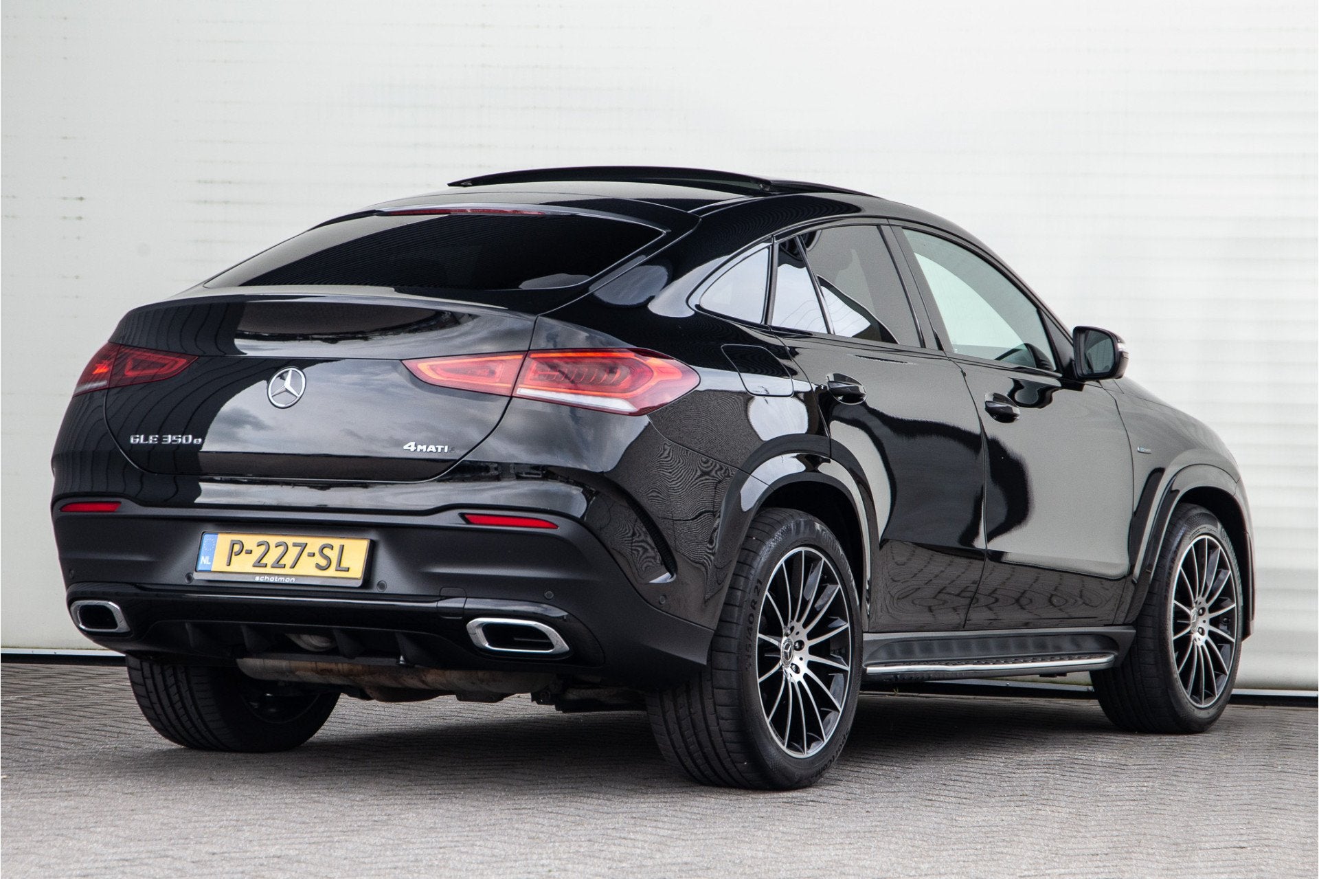 Mercedes-Benz GLE Coupé 350 e 4MATIC AMG Nightpack, Pano, B, Auto's, Automatische klimaatregeling, Gebruikt, 4 cilinders, 2525 kg