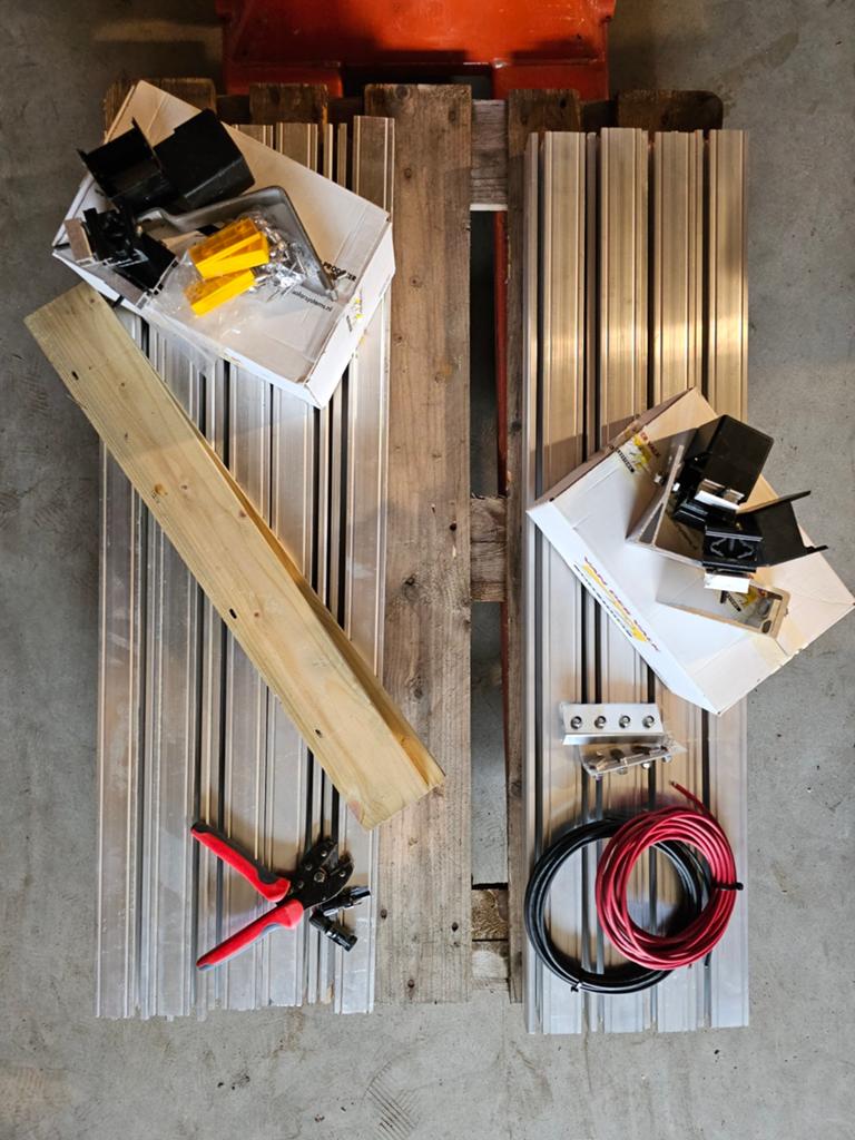 Van der Valk Onderconstructie voor 12 Zonnepanelen, Ophalen of Verzenden, Nieuw, Kabel of Snoer