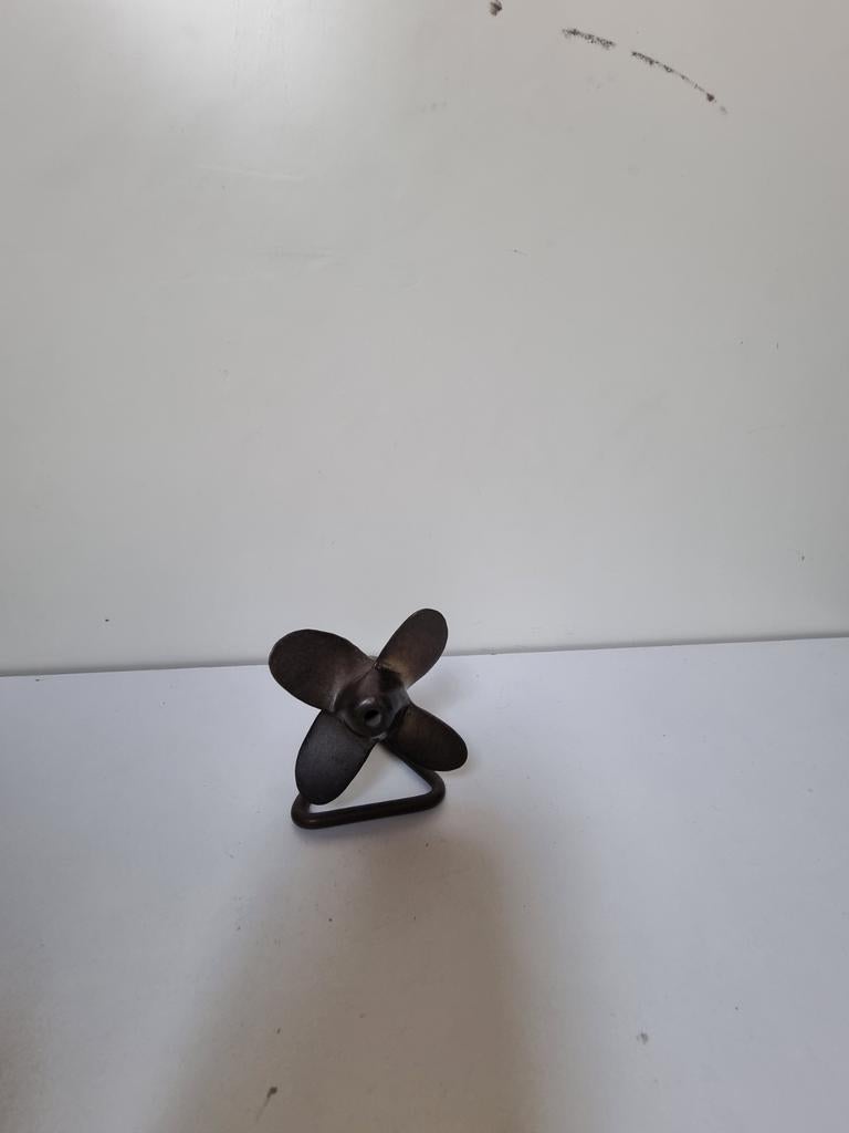 Kleine bronzen scheepsschroef decoratie, Watersport en Boten, Bootonderdelen, Ophalen of Verzenden