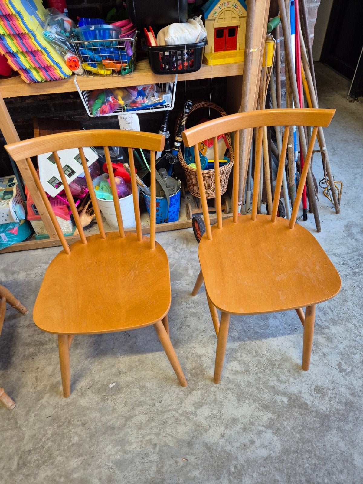 2 vintage stoeltjes, Huis en Inrichting, Stoelen, Ophalen, Eén