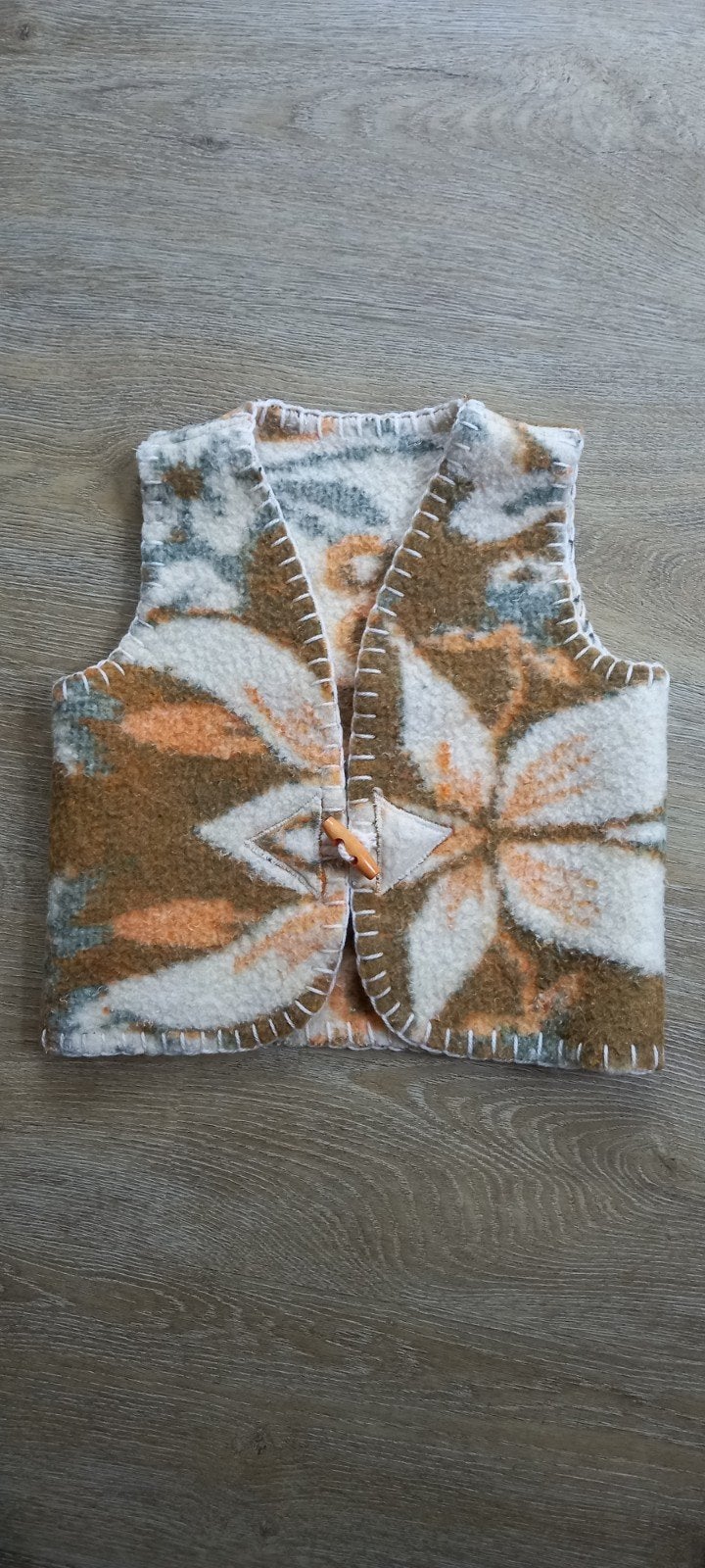 Handgemaakte wollen bodywarmer maat 92, Kinderen en Baby's, Overige typen, Jongen of Meisje, Handgemaakt, Nieuw