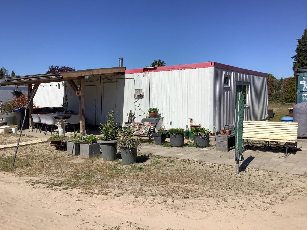 Woonunit 96m2, 4 slaapkamers, (gasloos) met overkapping, Zakelijke goederen, Machines en Bouw | Keten en Containers, Ophalen