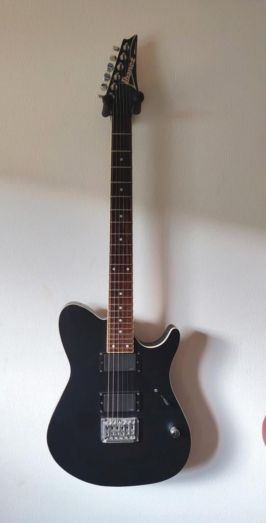 Ibanez FR320, Ophalen, Gebruikt, Solid body, Ibanez